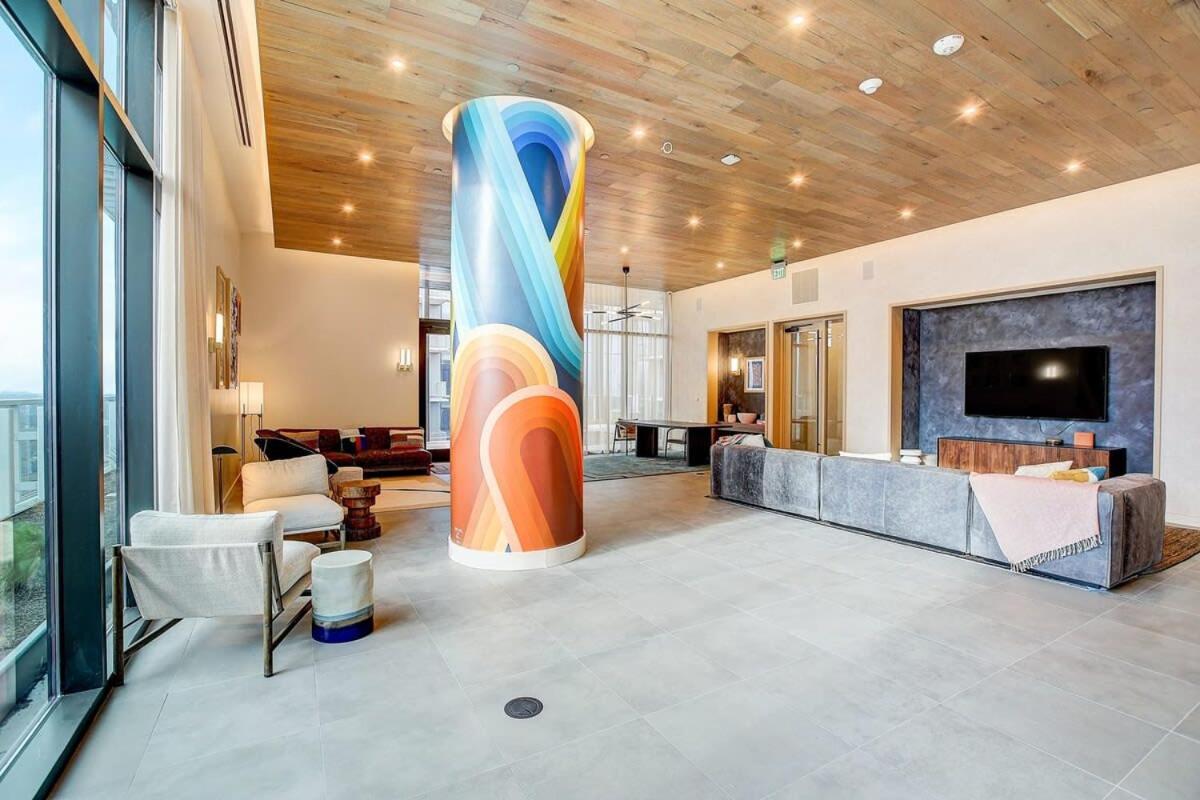 Modern 1Br Condo On Rainey St With Pool And Views Austin Kültér fotó